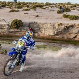 Helder Rodrigues ganó la etapa en motos