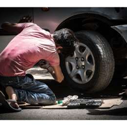 Estas son las herramientas que nunca deben faltar en tu auto