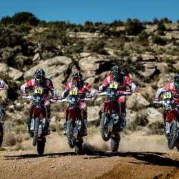 EL EQUIPO HONDA, COMPLETO PARA LA RUTA 40