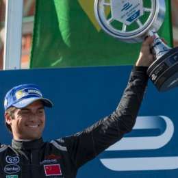 Piquet Jr ganó y lidera el campeonato