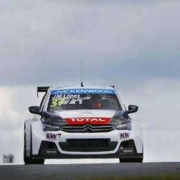 Pechito larga segundo en Rusia