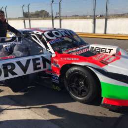 Trabajos aerodinámicos para el UR Racing