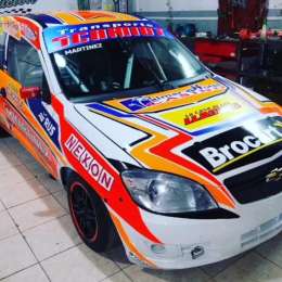 El campeón presentó su auto Clase 2 de Turismo Pista 