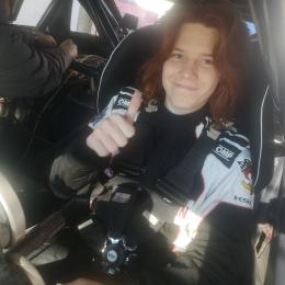 Con 16 años Juan Cruz Roca debuta en Top Race