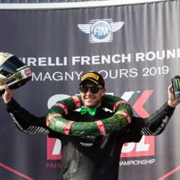 Jonathan Rea llega Pentacampeón a la Argentina