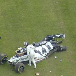 Fuerte golpe de Kvyat en Silverstone