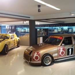 El Museo Fangio recibió dos autos históricos del deporte motor
