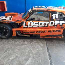 Lambiris se quedó con el primer entrenamiento