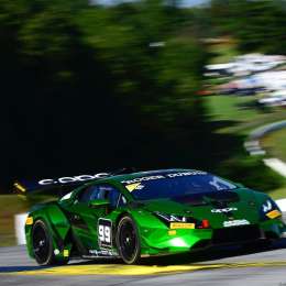 Baltazar Leguizamón prueba el Lamborghini en USA