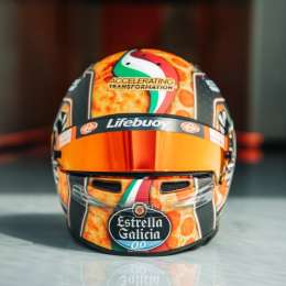 Varios pilotos con cascos personalizados en el GP de Italia