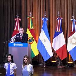 Dakar: el submarino y la dedicatoria a familiares de las víctimas