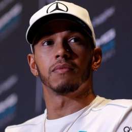 Hamilton subió un video, lo criticaron y tuvo que pedir perdón