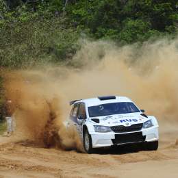 Marcos Ligato define el título Sudamericano de Rally