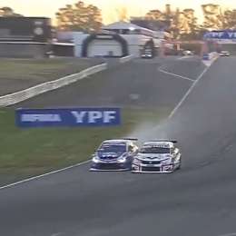 Llaver y un sobrepaso a todo o nada en la carrera clasificatoria