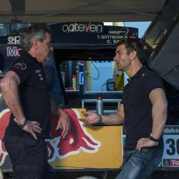 Oficial: Loeb correrá el Dakar con Peugeot