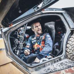 Sebastian Loeb podría correr el próximo Dakar con Toyota
