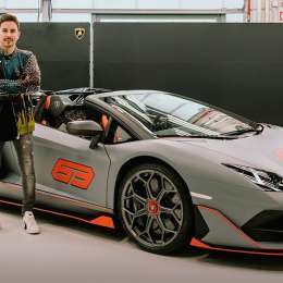 Jorge Lorenzo mostró su nuevo Lamborghini Aventador SVJ 63