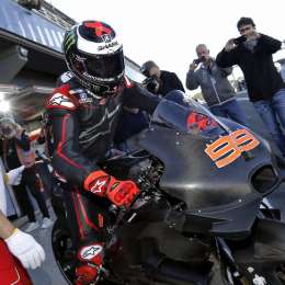 Lorenzo probó con Ducati