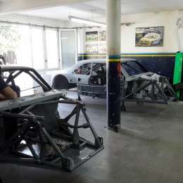 Trabajos en Maquin Parts Racing