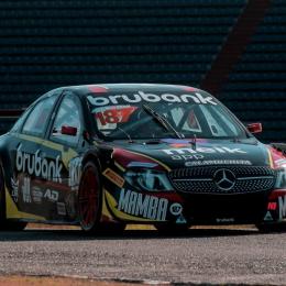 Malbran ganó un entretenido Sprint del Junior en Buenos Aires