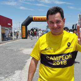 Las claves del equipo Renault para ser  bi campeón de STC2000