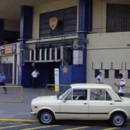 El Fiat 128 de Maradona tiene un dueño "tuerca"