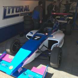 Tobías Martínez llevará el color rosa en su auto en adhesión a la lucha contra el cáncer