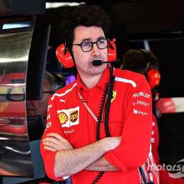 Ferrari dispuesto a todo