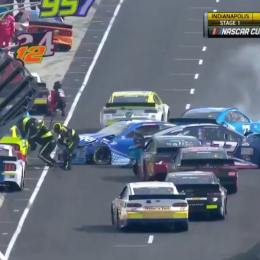 Nascar: Dieron de alta al mecánico atropellado en Indianápolis