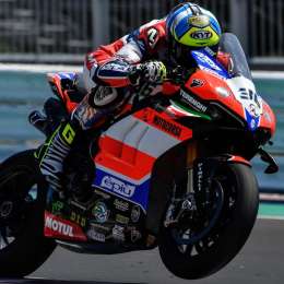 Tati Mercado cumplió el primer día de pruebas en Misano