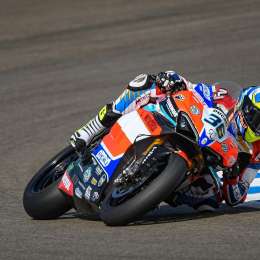 Mercado completó el viernes del Superbike en Aragón