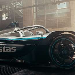 Mercedes vuelve al plateado