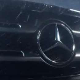 MERCEDES-BENZ MUESTRA SU PICK UP