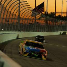 Nascar correrá dos carreras con público