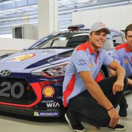 Mikkelsen se "probó" el Hyundai i20 WRC