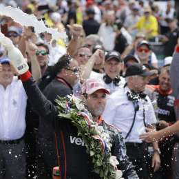 Australia al tope del mundo motor por Ricciardo y Power