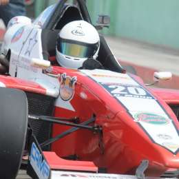 Morh va por su segundo año en la Fórmula 2.0 Renault