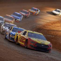 Nascar seguirá corriendo en tierra