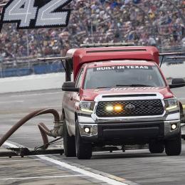 Nascar en Talladega postergado por lluvia