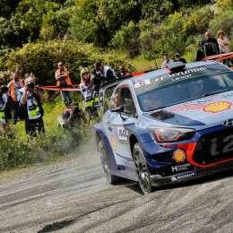 Neuville manda en Cerdeña