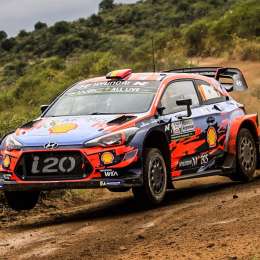 Thierry Neuville ganó en Argentina y se afianza en el campeonato