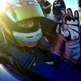 Carbón se prepara para el debut