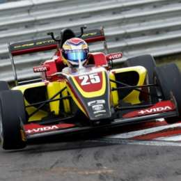 Nicolás Varrone y un comienzo complicado en la F3 Británica 