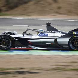 Nissan compró el 34% de Mitsubishi