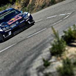 Ogier a un paso del "Tetra"