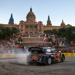 Ogier está ganando en el Rally de España