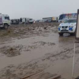 LLUVIA Y GRANIZO EN ORURO
