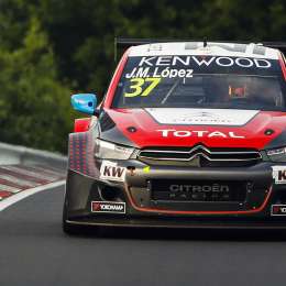 Pole de Pechito en Nürburgring