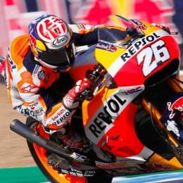 Pedrosa sigue al frente