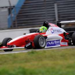 Piñeiro se quedó con la pole en Buenos Aires